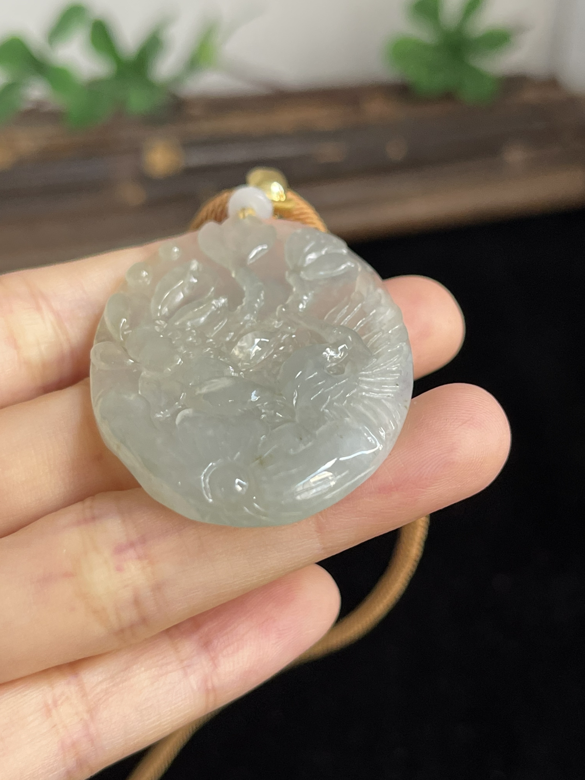 翡翠花件，配珠未测