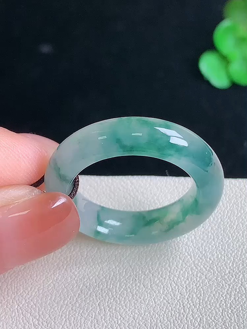  ，冰种飘花指环，无裂，尺寸17.3/5.7/4，15.5号，№;y280482 25A