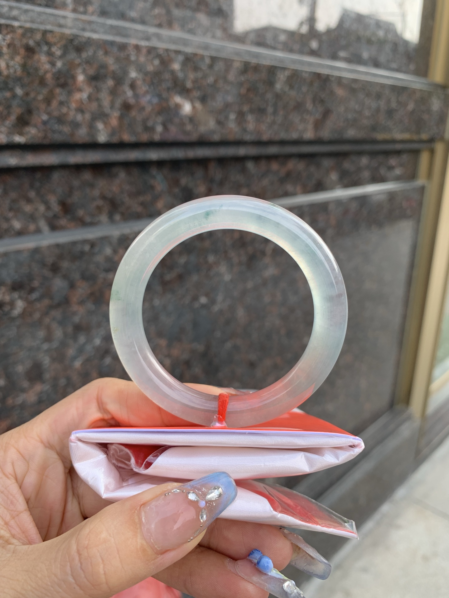 冰飘花圆条，50.9-9-9.1，0429-N582，底妆冰透起光，几抹小碎花清新甜美，上手灵动飘逸