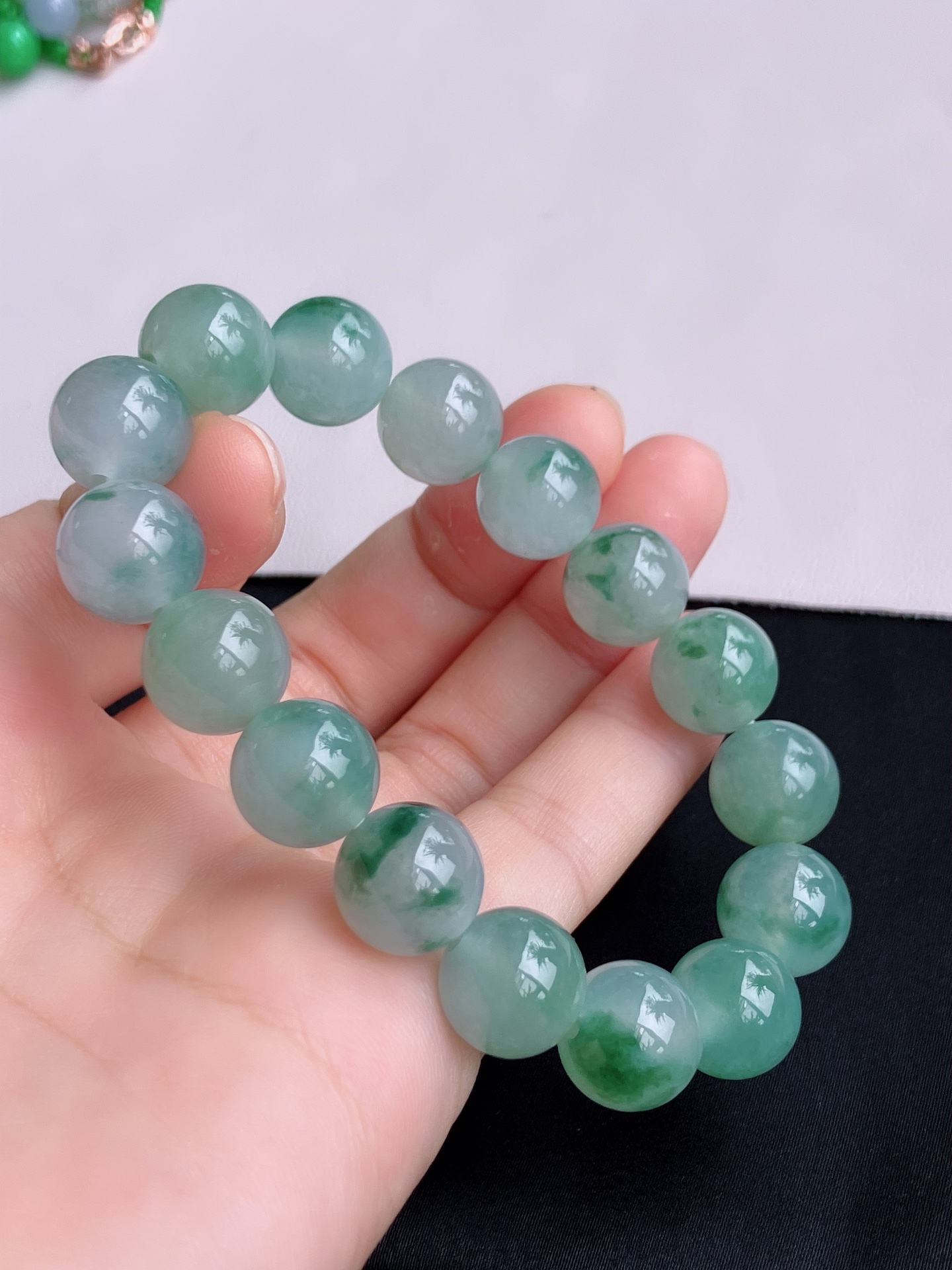 ️，冰飘花手串，晶莹剔透，花色清爽，尺寸12.5，自然光实拍