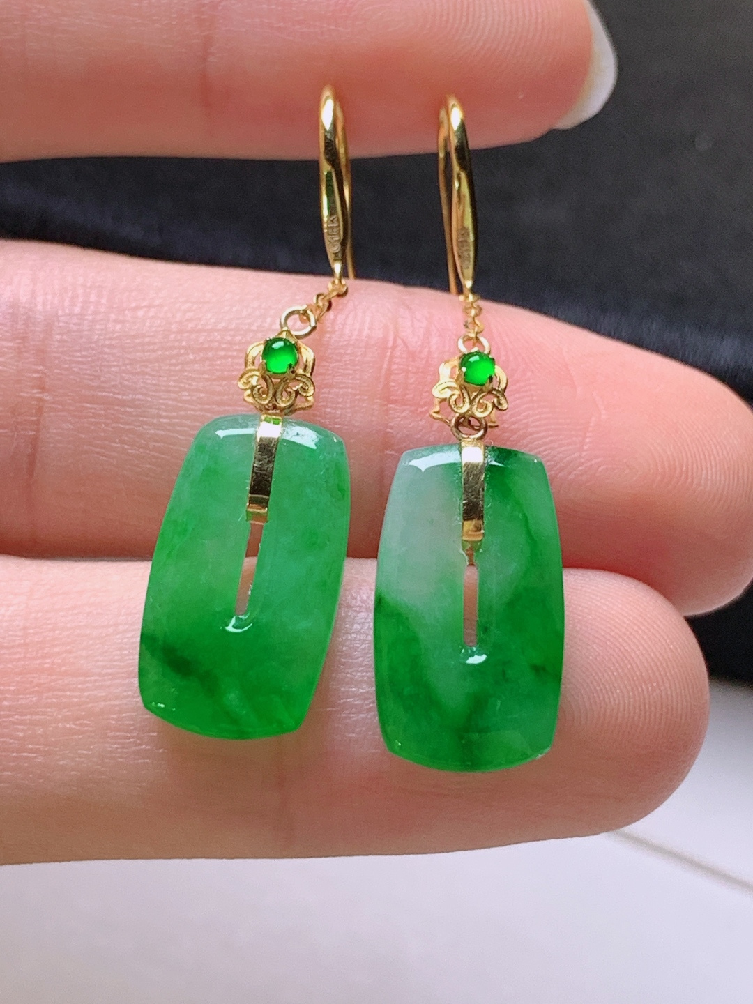 ️ 冰阳绿福贝耳坠，无裂色阳，裸石16.4/9.2/2.5