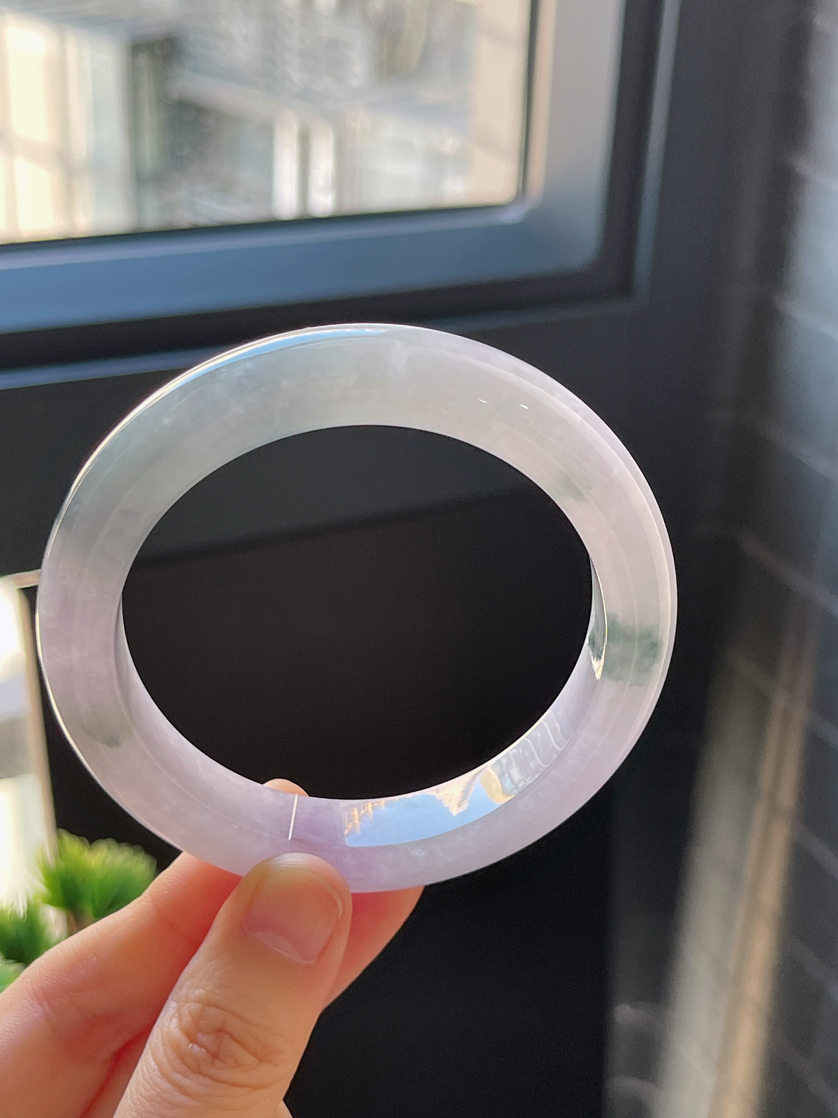 正圈56.6圈口，翡翠冰糯种春带彩手镯