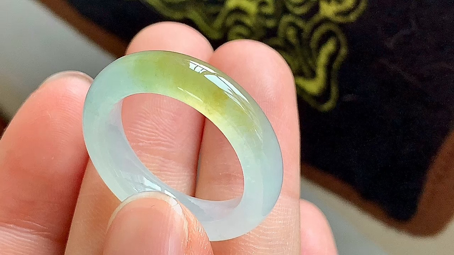 天然翡翠，冰黄戒圈，圈口20，aa428