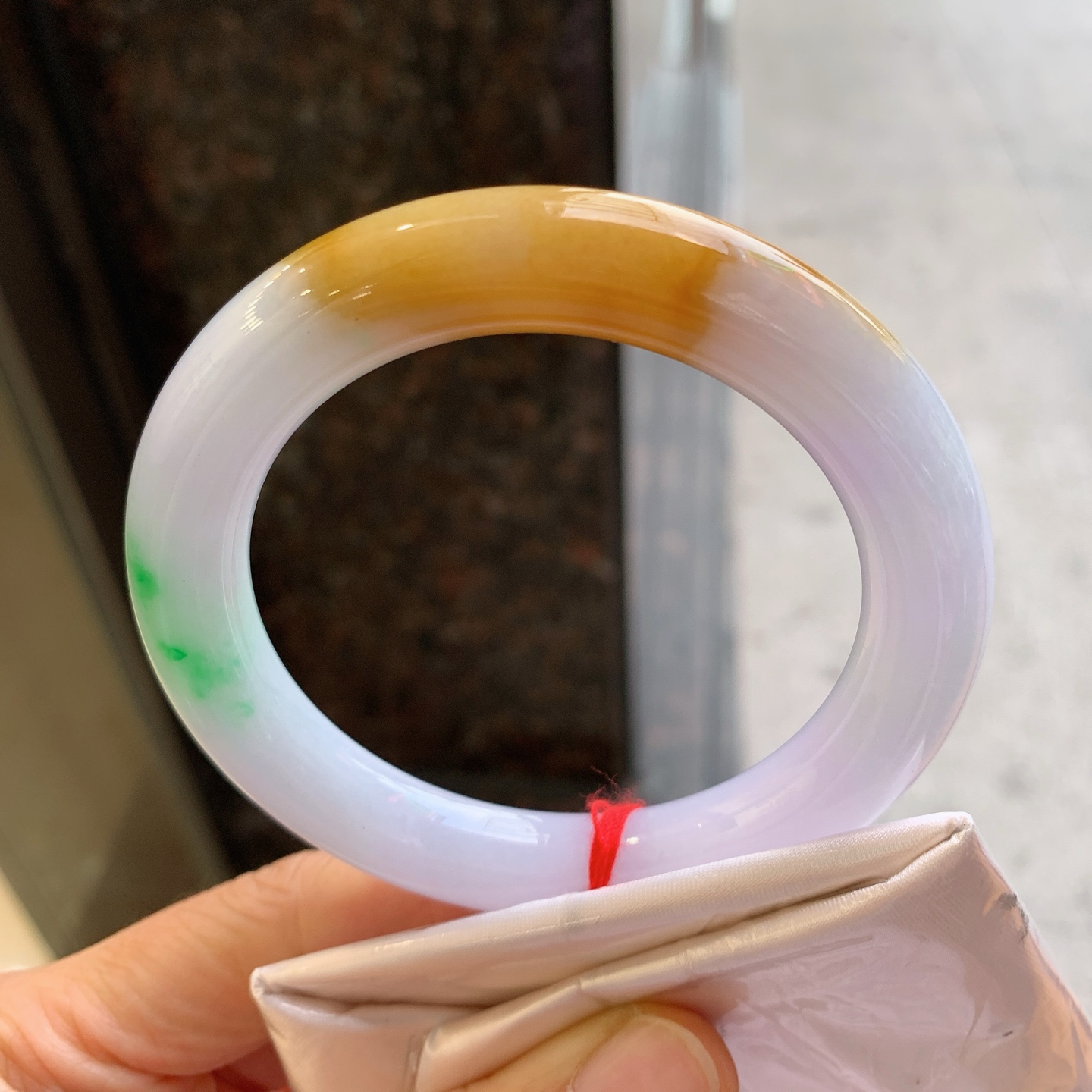 圆条双彩，无裂，尺寸：57/11，特色料子