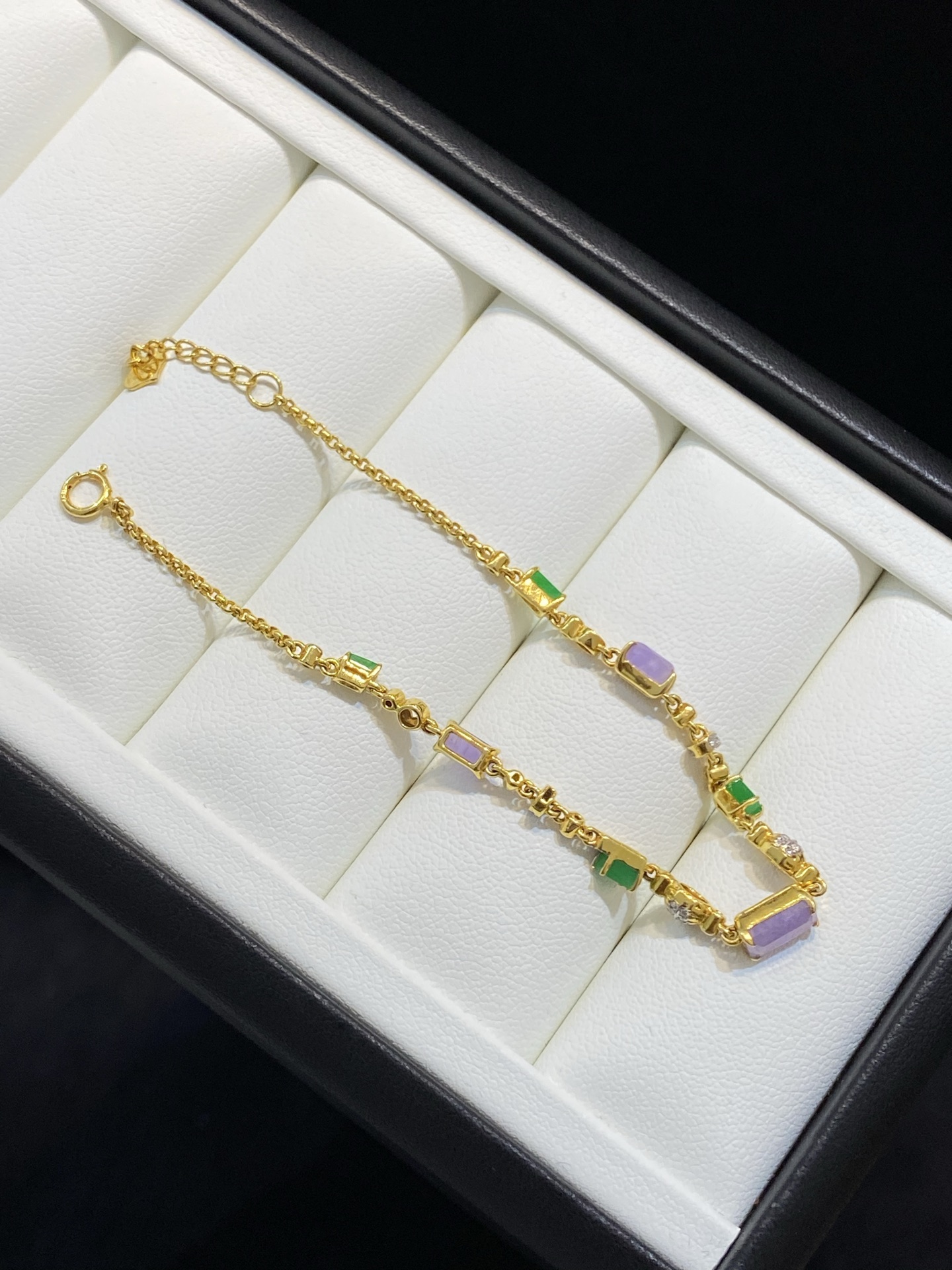 双色 异形 辣绿 手链 设计款 18k金，尺寸7/4/3.2