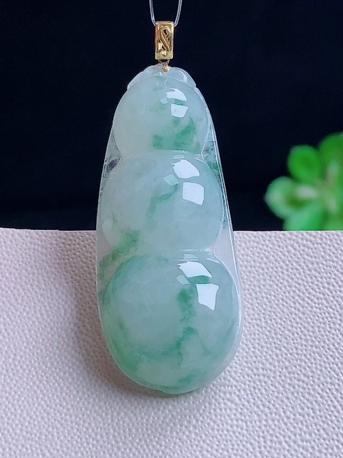 18k福豆，无裂，尺寸40/14.8/6.4，编号22dw5l  28