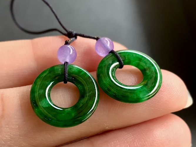 ️ 绿甜甜圈一对，尺寸14.4×2.3/14.5×2.3