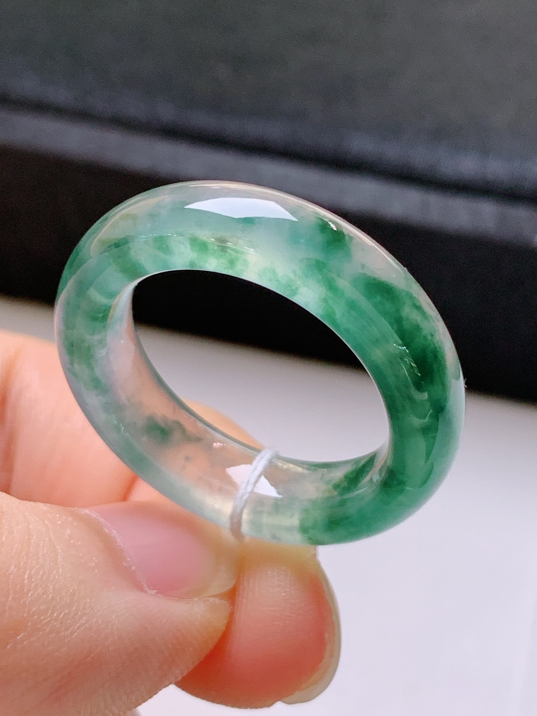 ️ 冰种飘花指环，无裂冰透水润，飘花灵动，裸石26.8/6.3/4.4，圈口17