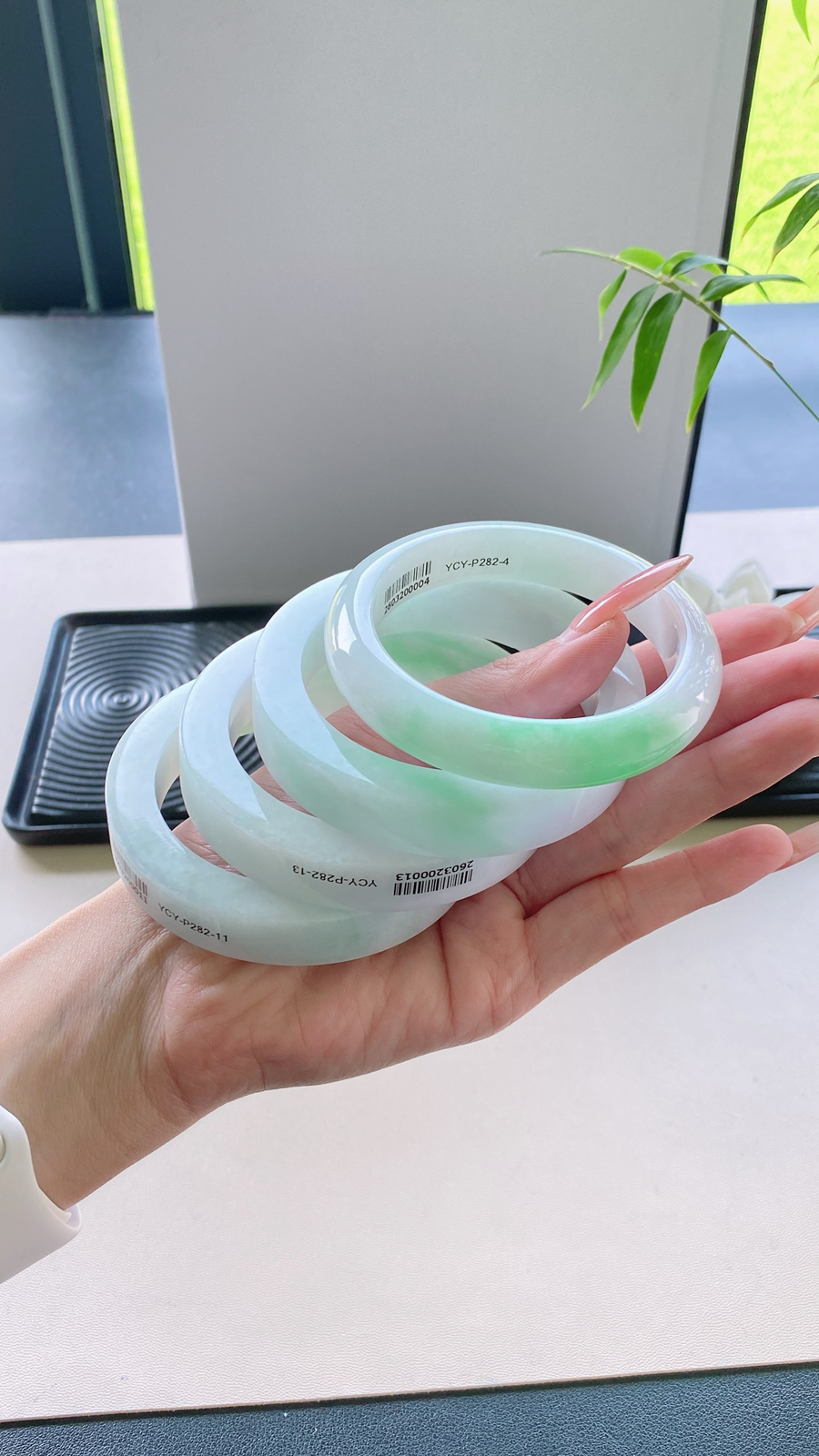 【白底青手镯胚】