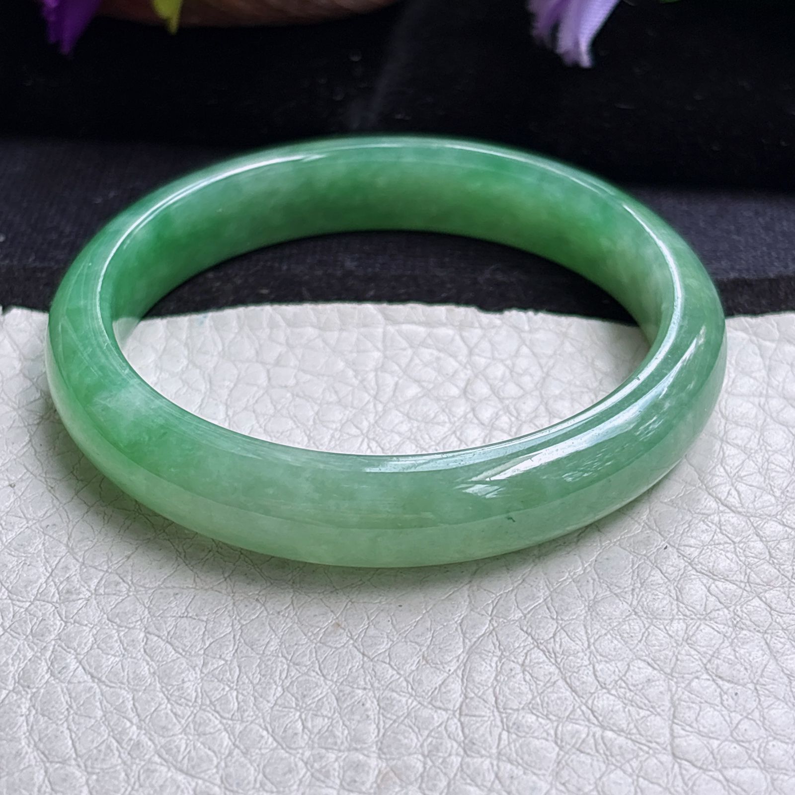n小圈口52*10.2*6.7平安镯 缅甸翡翠a货手镯冰绿秀气正圈玉镯子