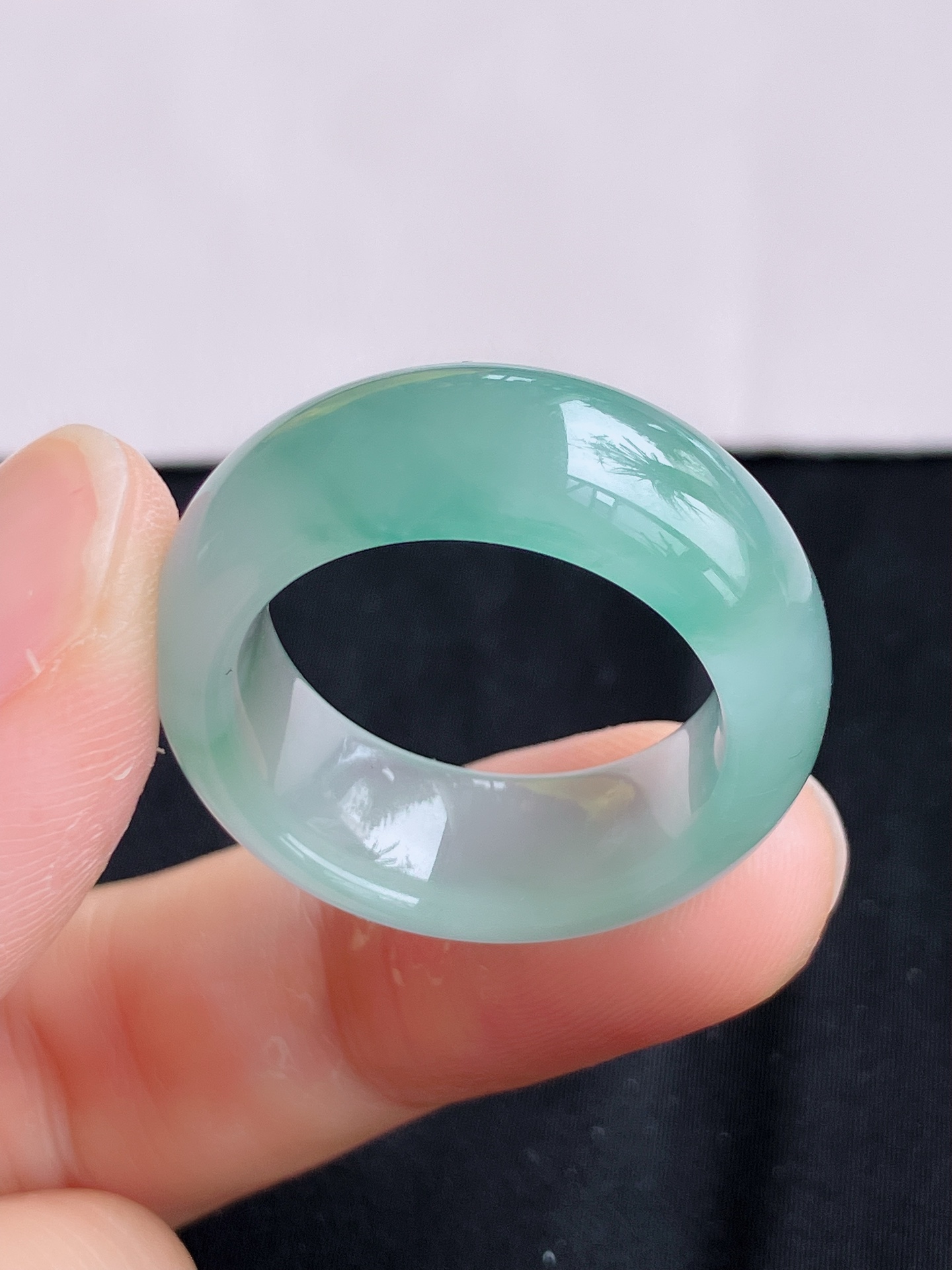 ️，底色扳指，晶莹剔透，尺寸20/9.9/4.8，自然光实拍