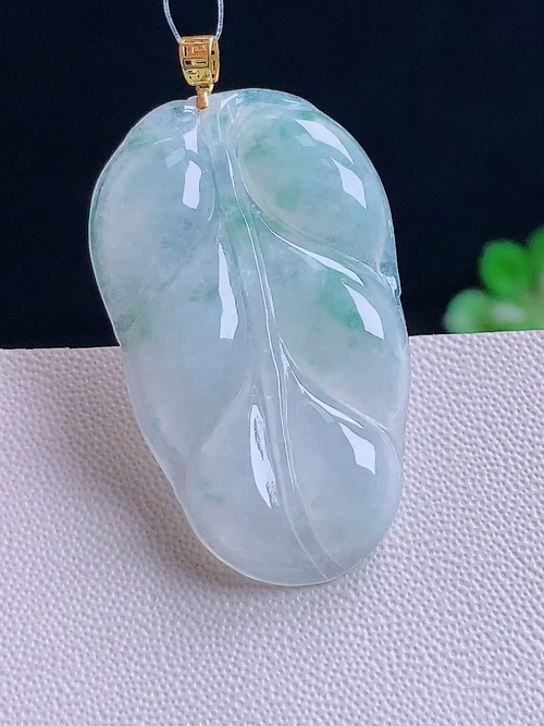 18k树叶，无裂，尺寸38.5×20.8/3.7，编号22dw5l  28