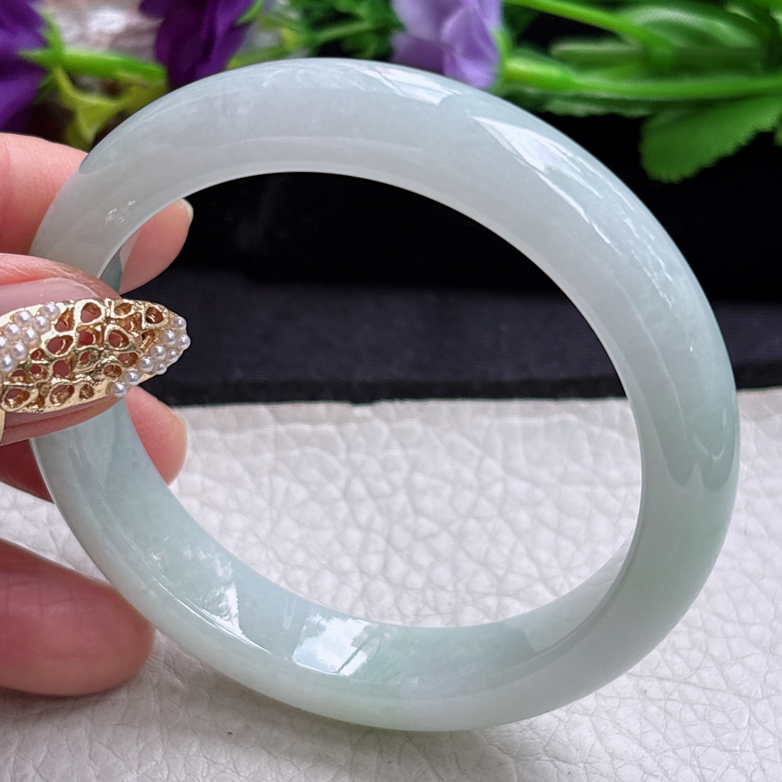 n白底青54.8*12*8平安镯 缅甸翡翠a货手镯飘阳绿秀气正圈玉镯子