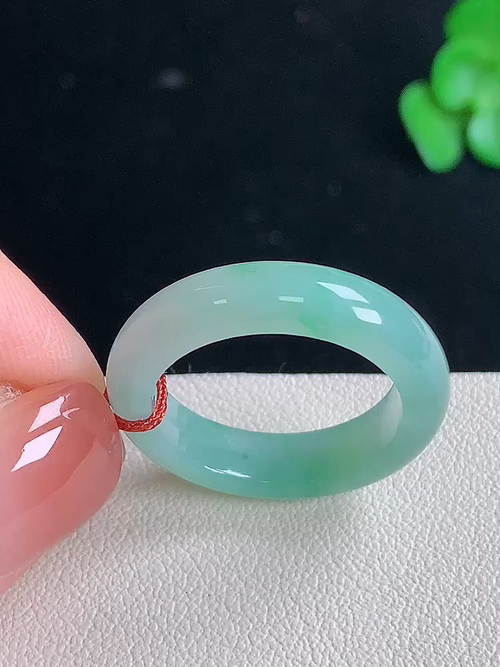  冰飘花指环，无裂，尺寸17.1/5/3.4，14号，№;y2811 25