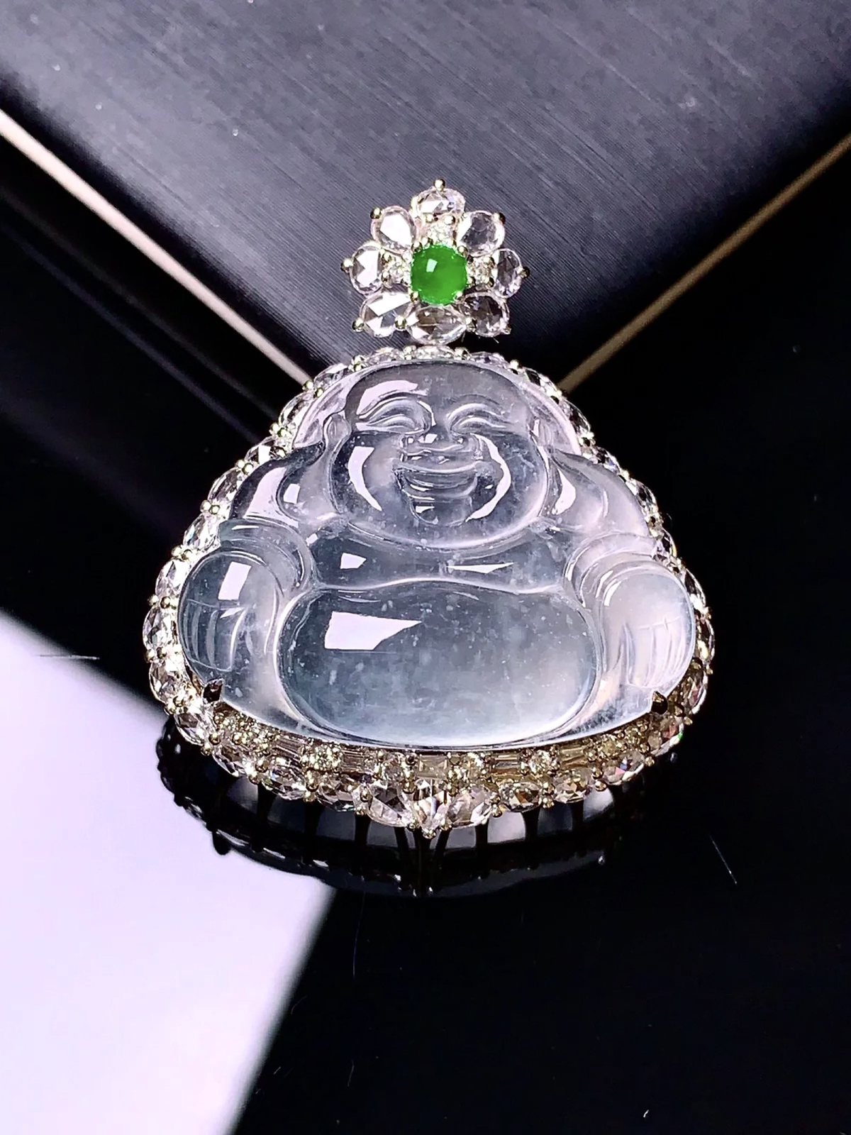 18 K金钻镶嵌玻璃种佛公吊坠 老种冰透 品相好 重金豪镶 B3尺寸32.5*28*11