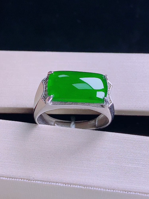 925银马鞍戒指，无裂，尺寸裸石15.5/9.1/4.7，编号23u9  28