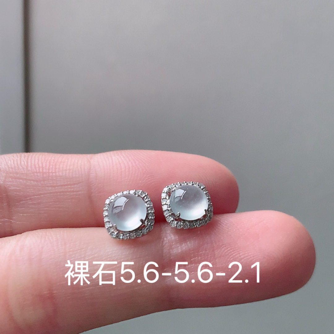 高冰耳钉，种水好，冰润通透，上耳优雅迷人，货号31427，5.6/5.6/2.1