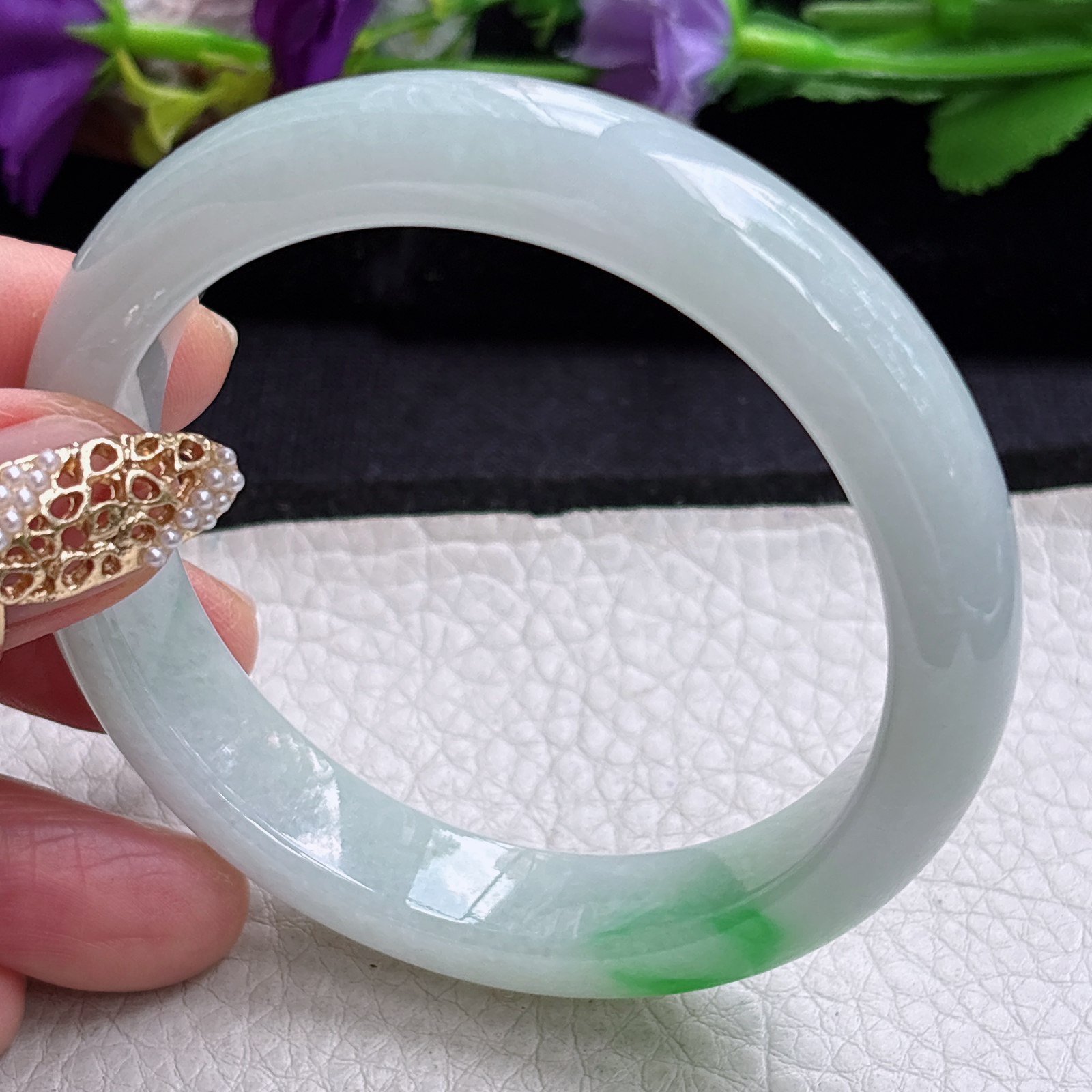 n白底青54.8*12*8平安镯 缅甸翡翠a货手镯飘阳绿秀气正圈玉镯子