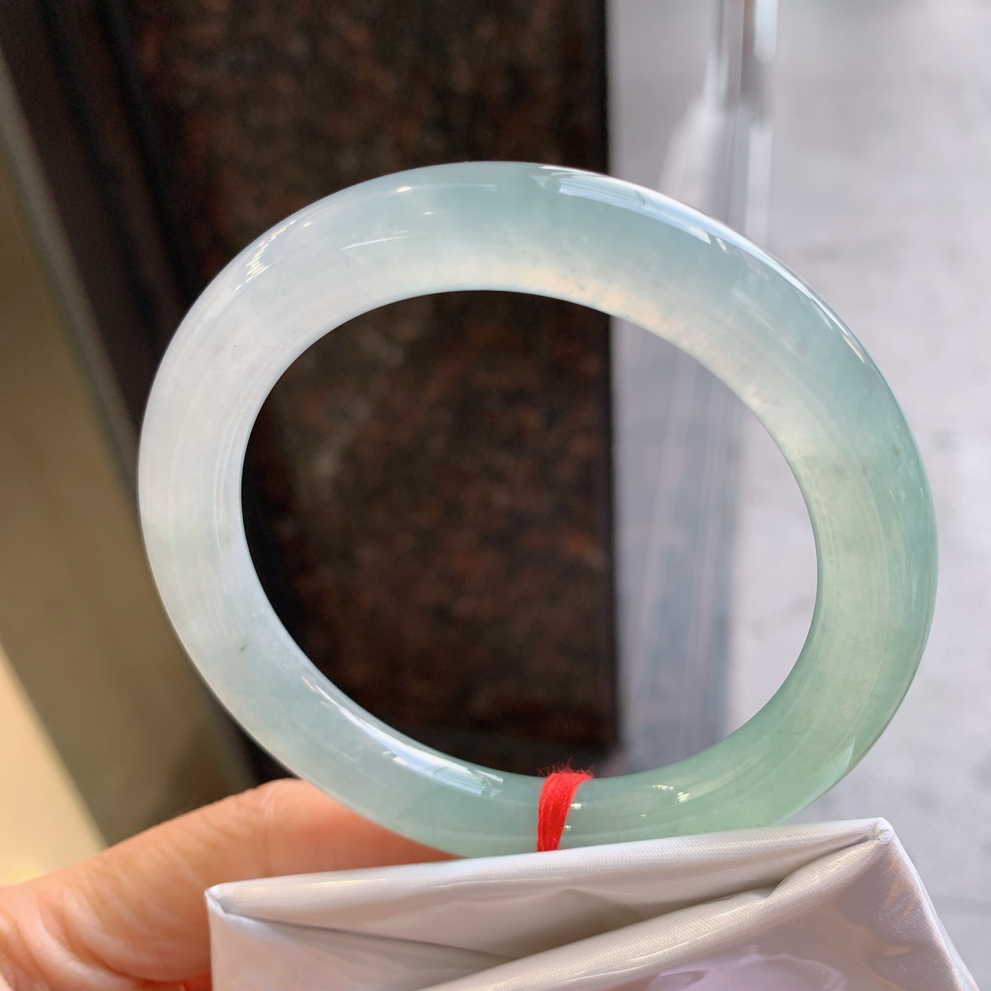 圆条冰晴，无裂，尺寸：57.5/9.6/10，冰润