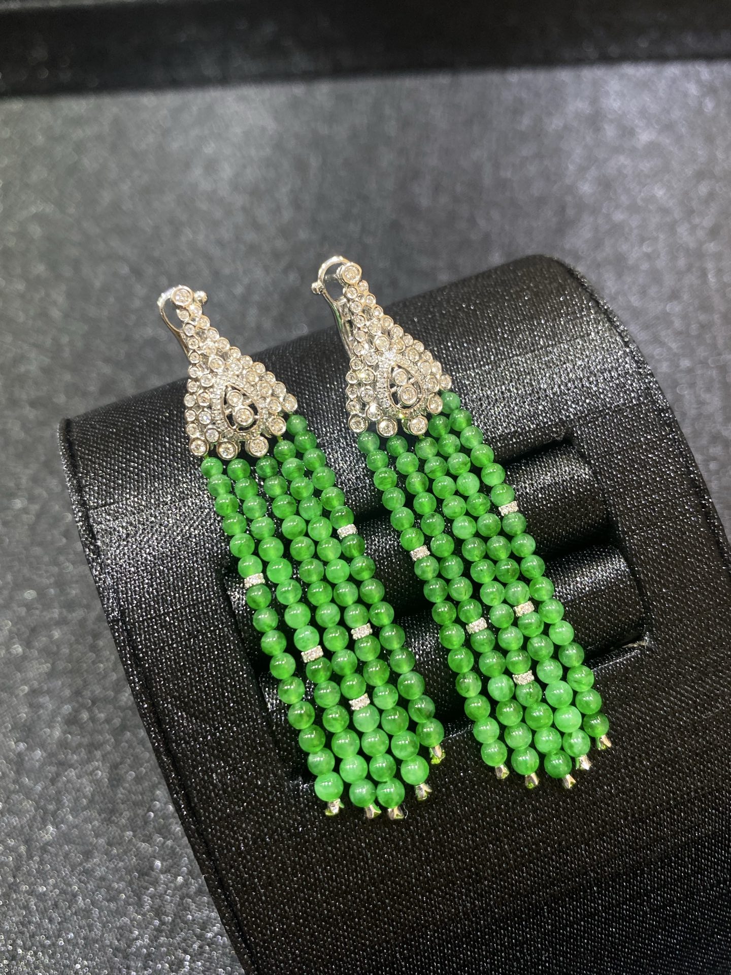 20260428（四）,18K辣绿小米珠耳坠,整体55.3/11.4/2.2