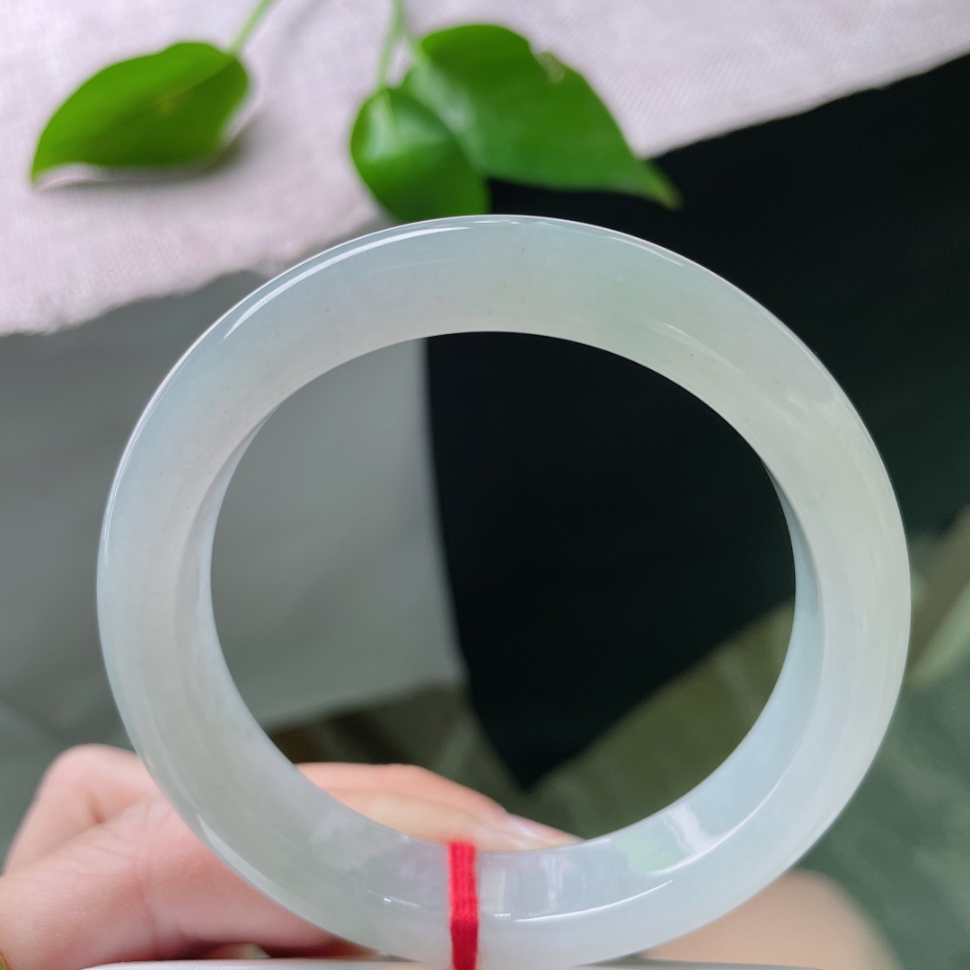 57.4/12.2/8.6，冰种晴底正圈，晶莹玉润，清水出芙蓉，天然去雕饰。种老，无裂，ss50940a