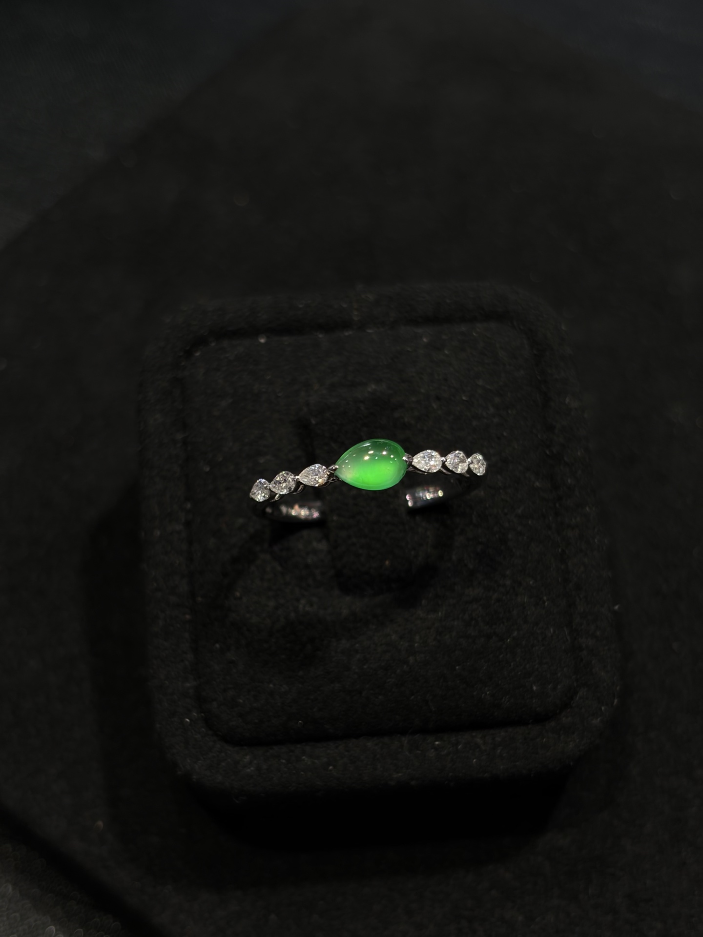 炸光小戒指～，好好看吖，6.8/4/3