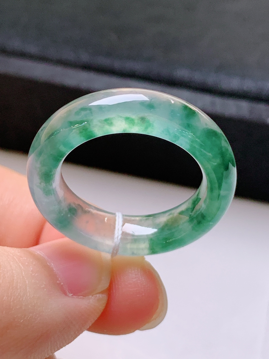 ️ 冰种飘花指环，无裂冰透水润，飘花灵动，裸石26.8/6.3/4.4，圈口17