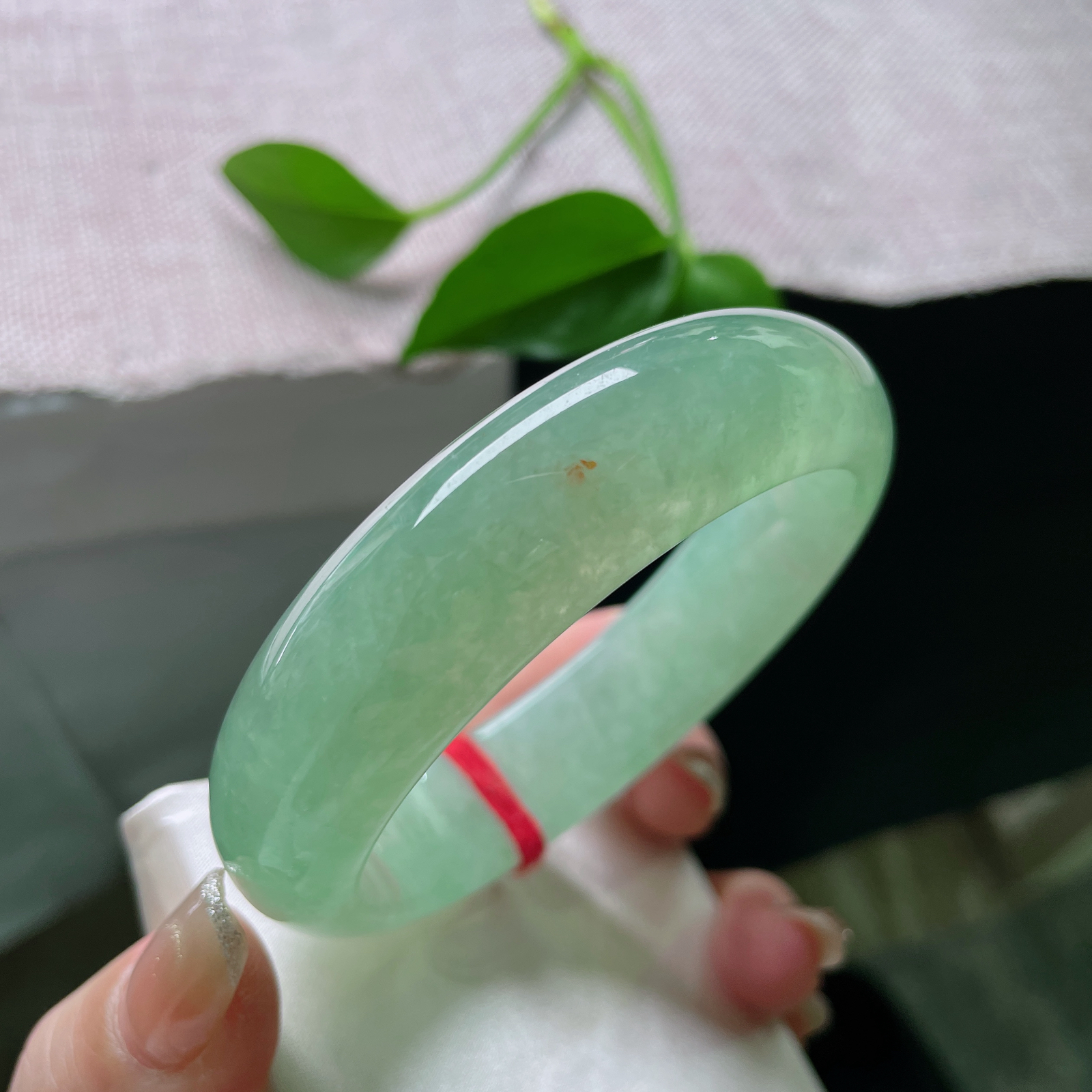 59.8/16.7/9.1绿底正圈，冰润细腻，宽版，完美。洒金，ss49604a..