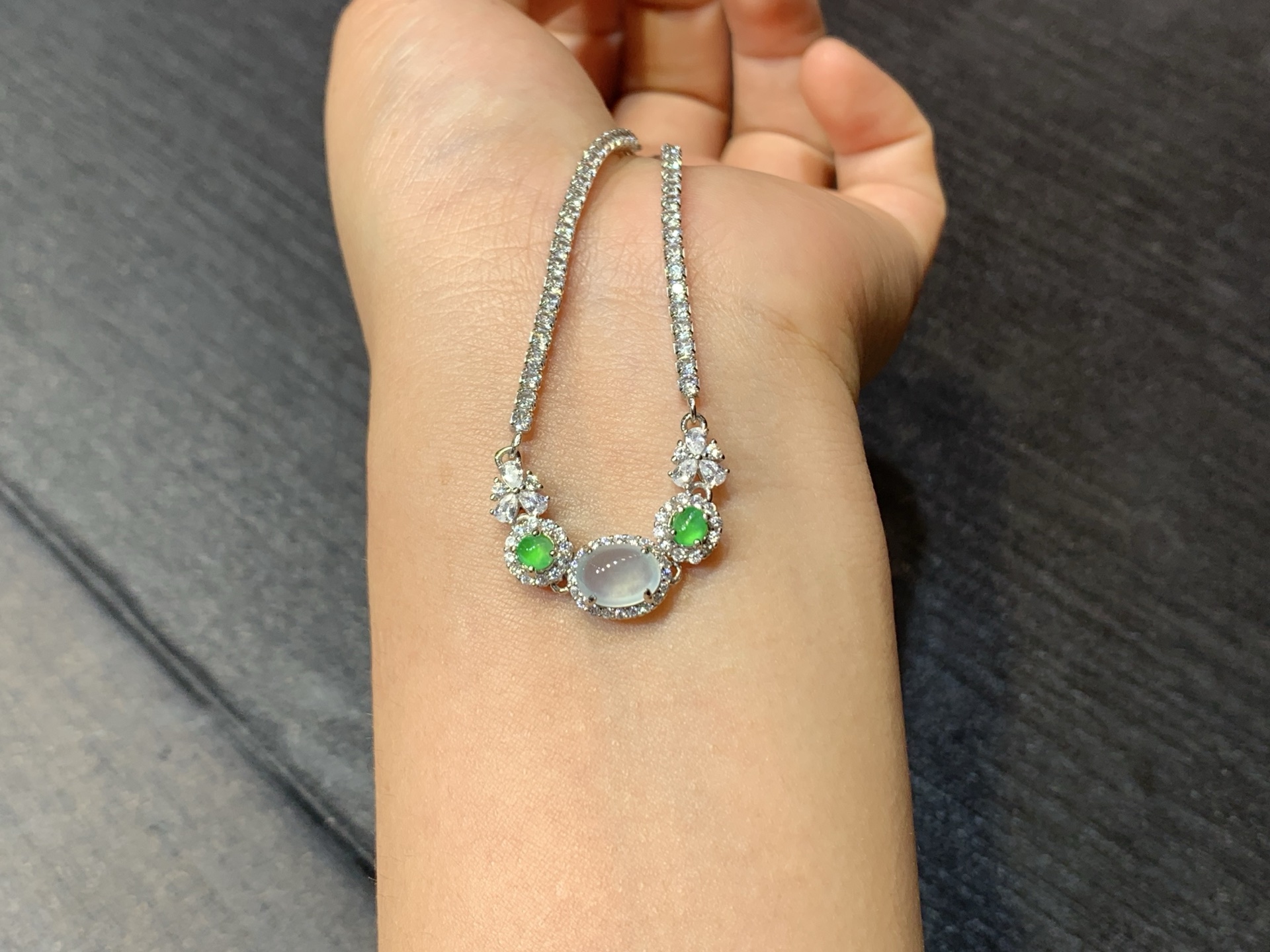 冰种荧光蛋面手链 银925，8.1/6/3.4