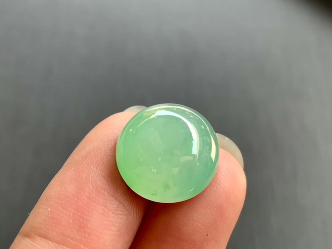 ️ 绿蛋面，尺寸14.8×8