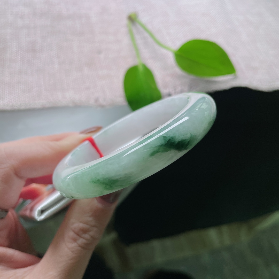 54.7/11.7/8.6，飘花，水润，灵动雅致，细腻，一点棉团，ss51816a