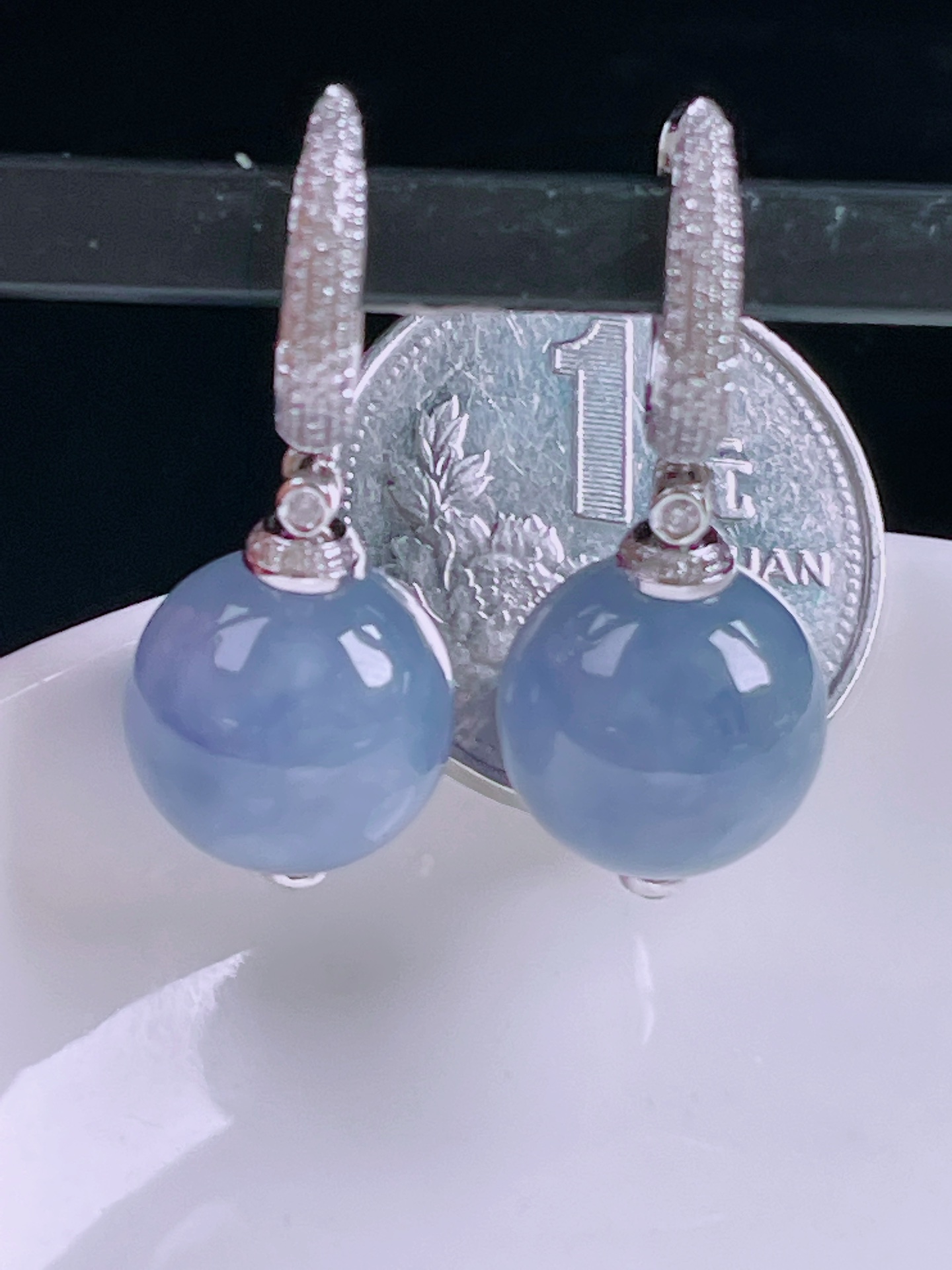 ️耳坠，老种起光，细底通透，尺寸：裸石13mm，编号0429