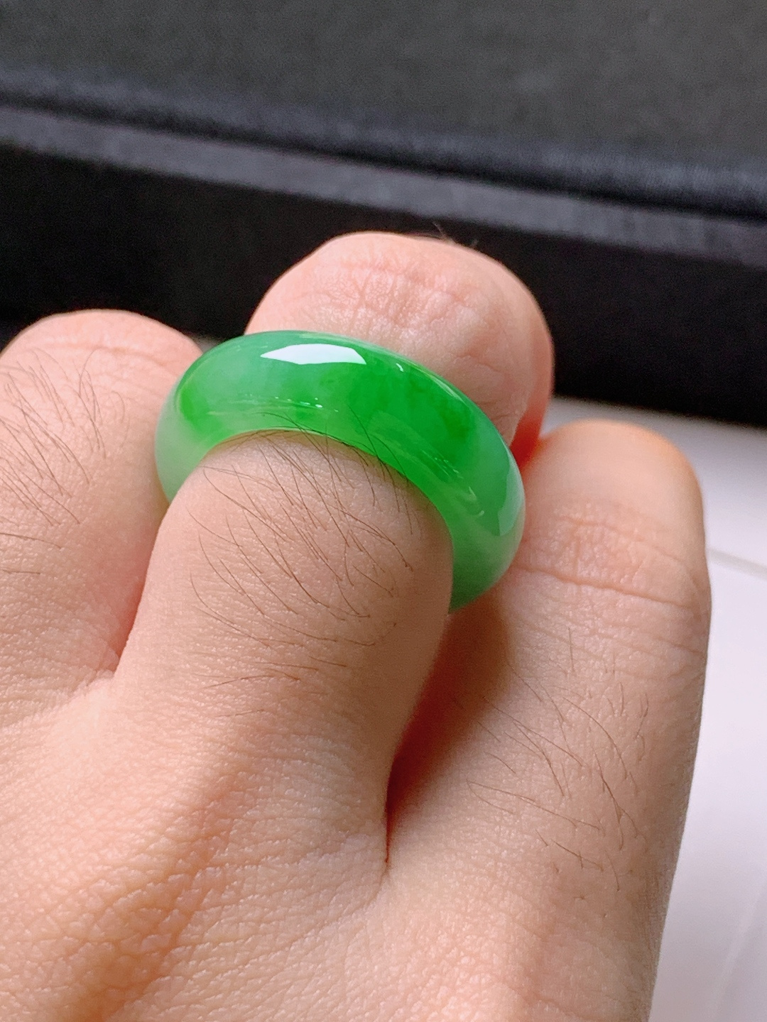 ️ 冰阳绿指环，无裂色阳饱满，裸石24.3/6.9/3.7，圈口13