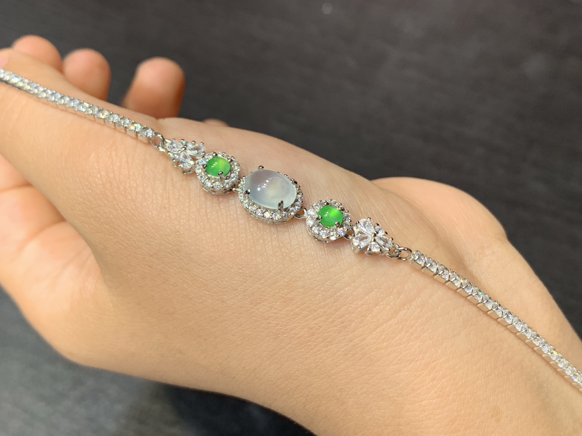 冰种荧光蛋面手链 银925，8.1/6/3.4