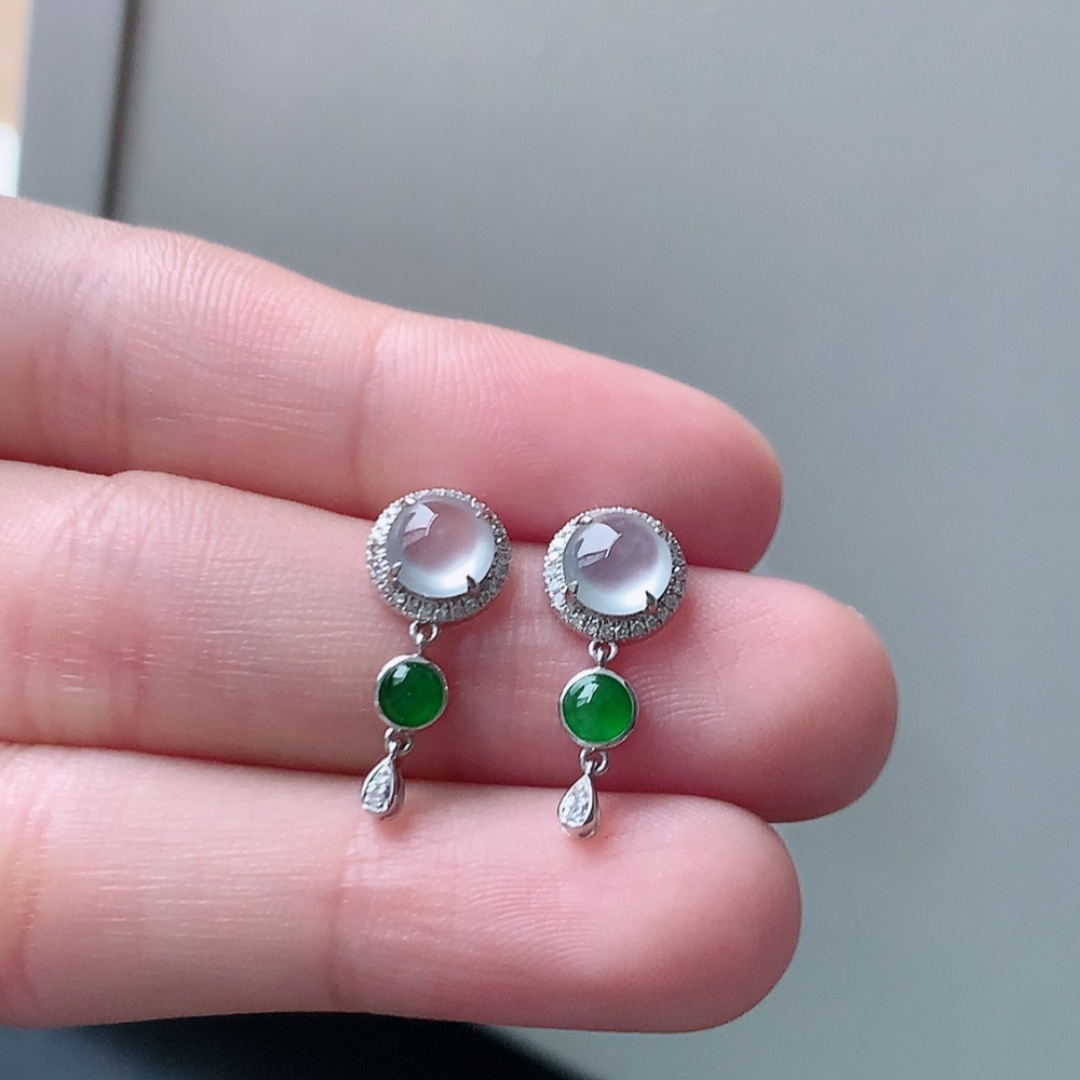 高冰耳钉，种水好，冰润通透，上耳优雅大方，货号107427，5.7/5.6/2