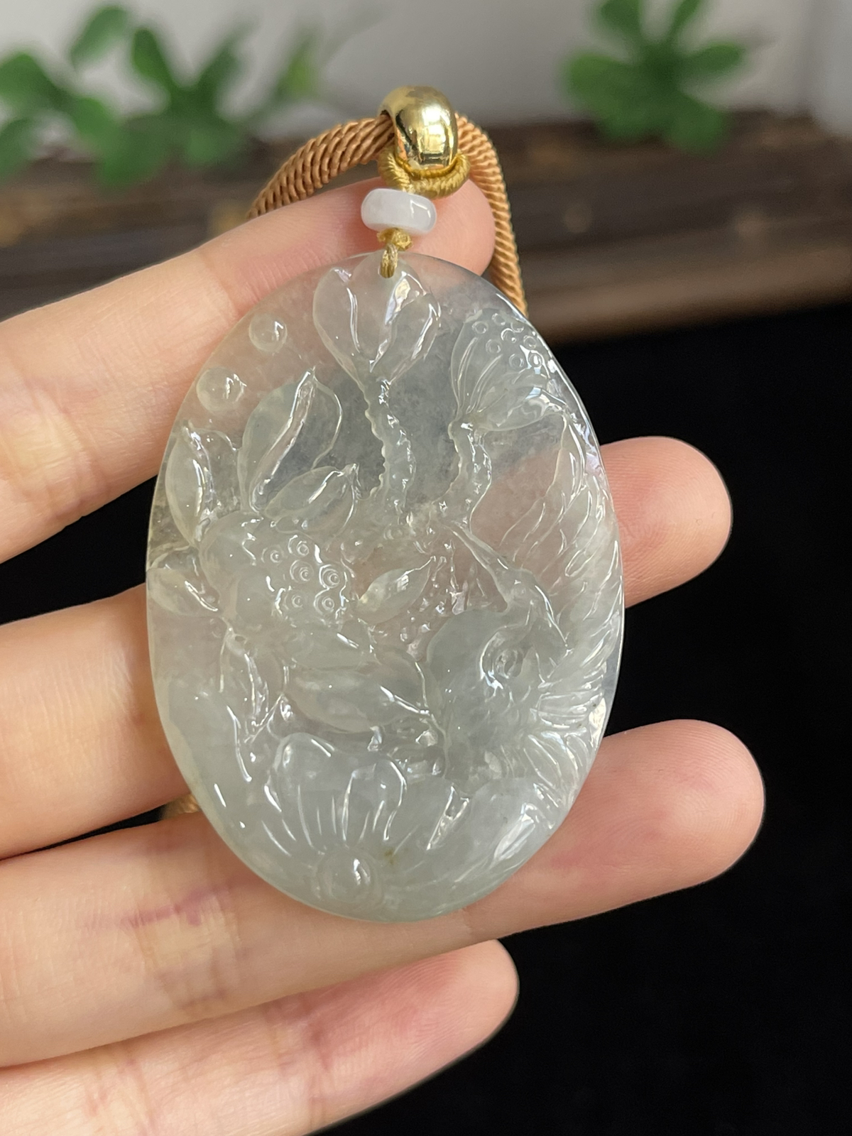 翡翠花件，配珠未测