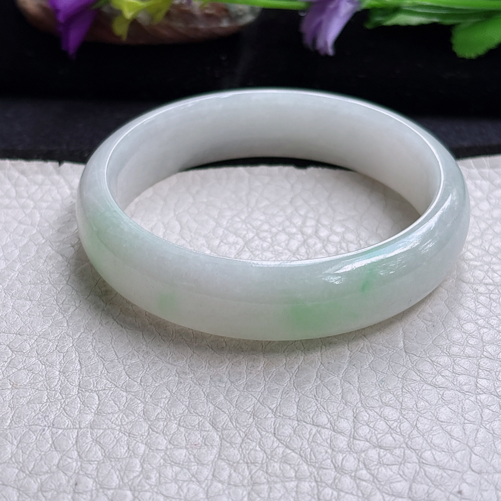 js实拍56.5*14.6*7.3平安镯 缅甸翡翠a货手镯飘绿正圈玉镯子