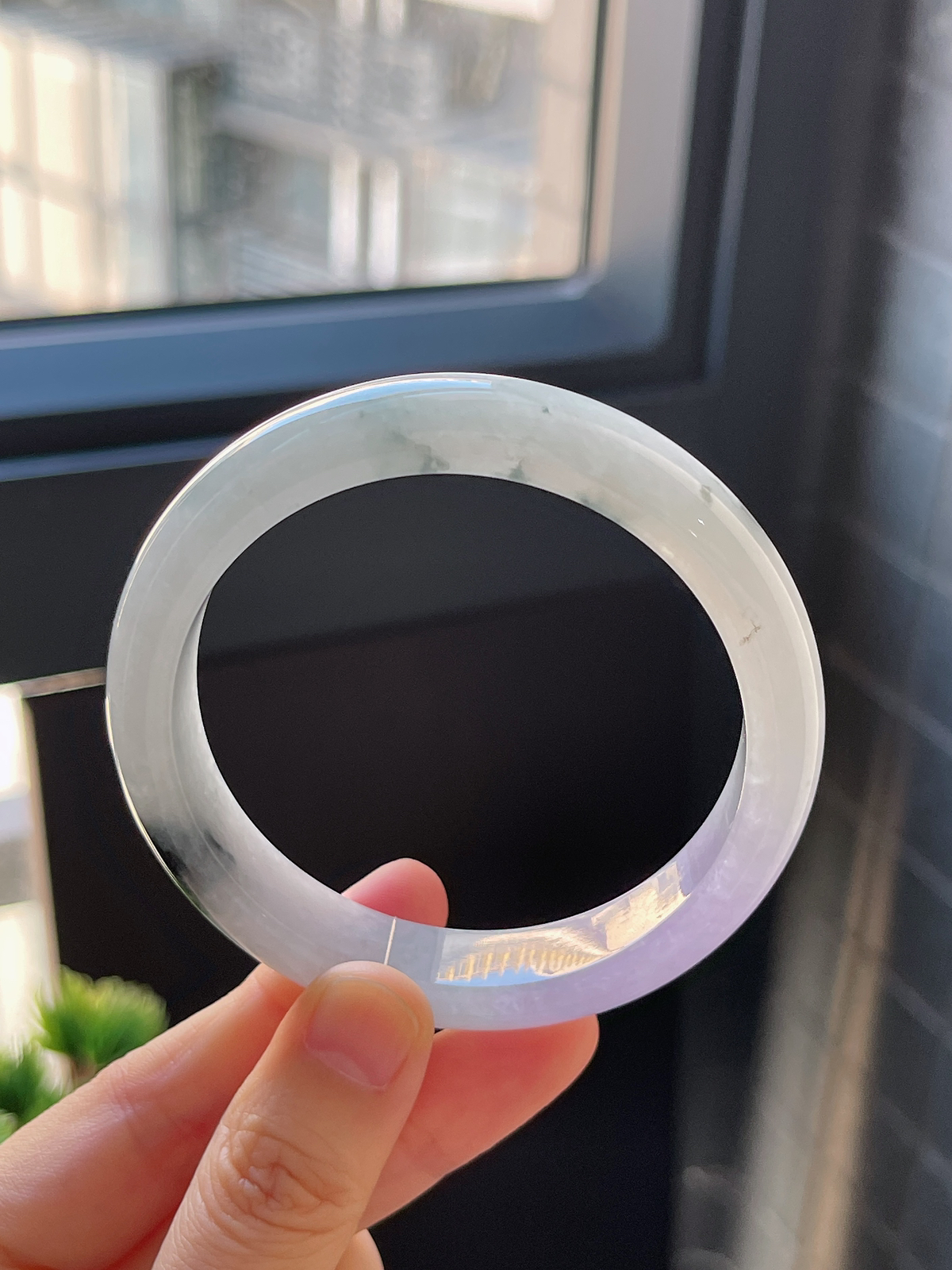 正圈57.6圈口，翡翠冰糯种春带彩手镯