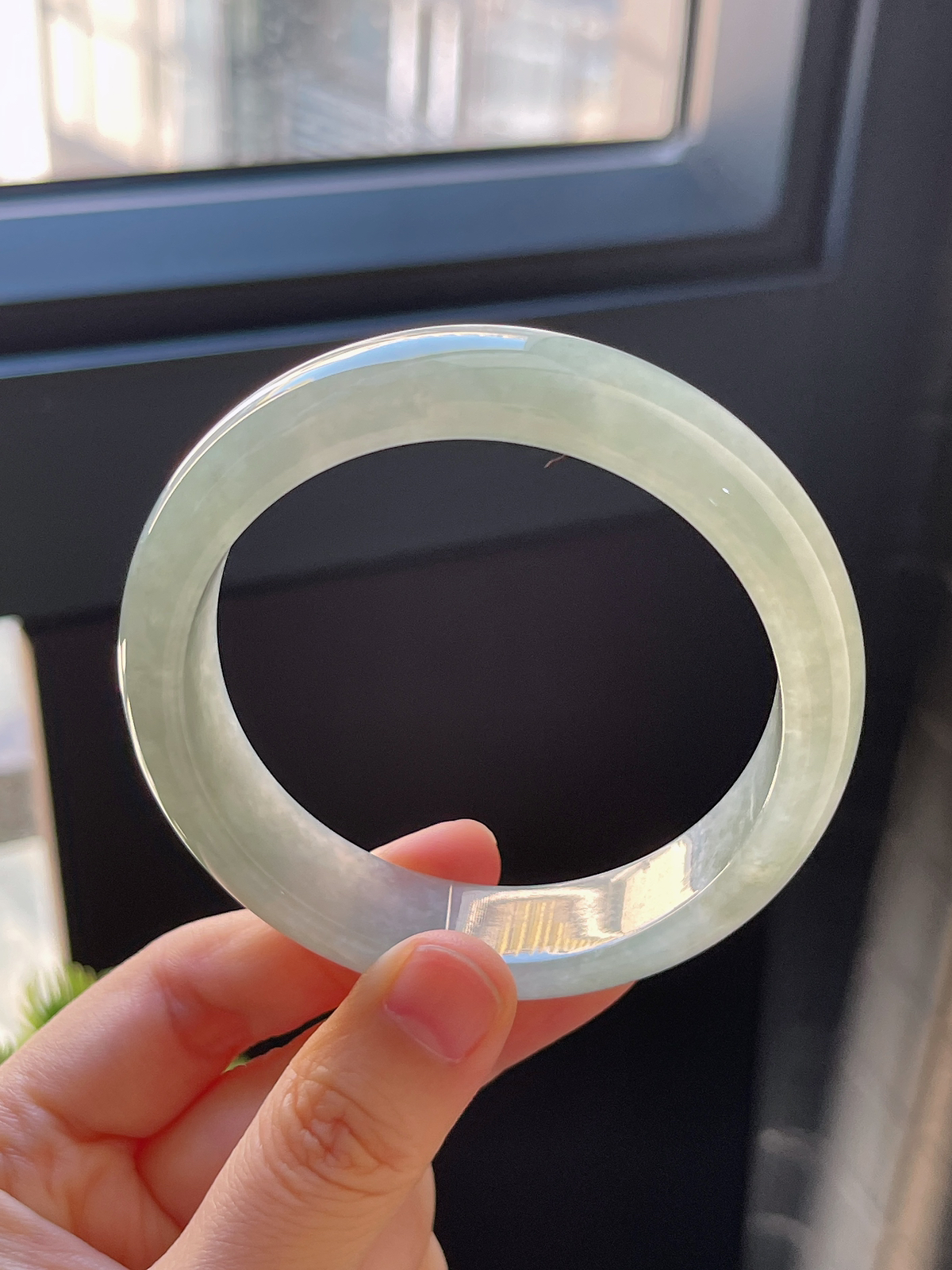 正圈58.5圈口，翡翠糯化种绿色手镯