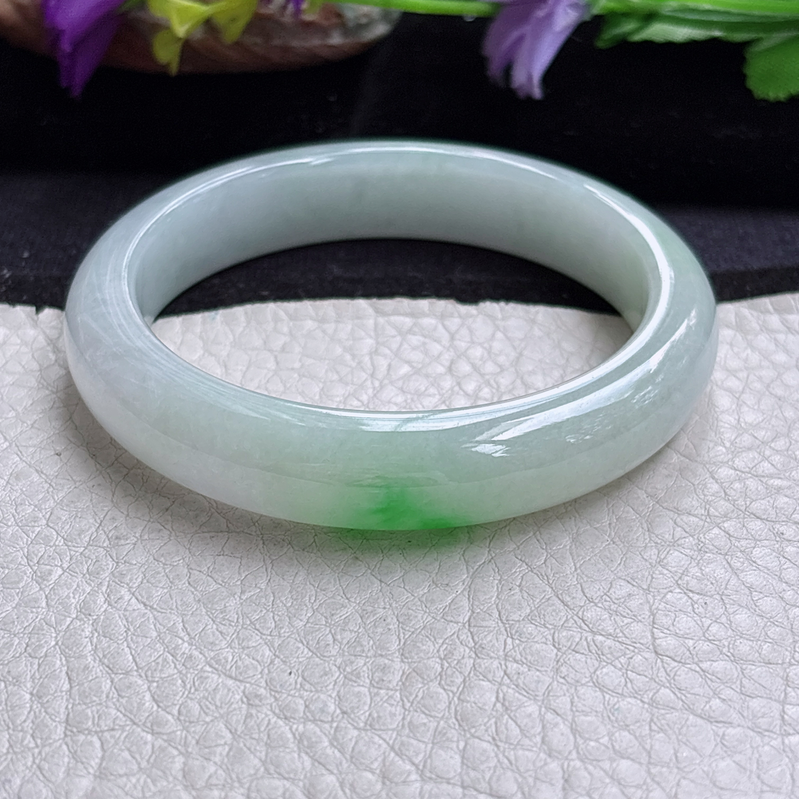 n白底青54.8*12*8平安镯 缅甸翡翠a货手镯飘阳绿秀气正圈玉镯子