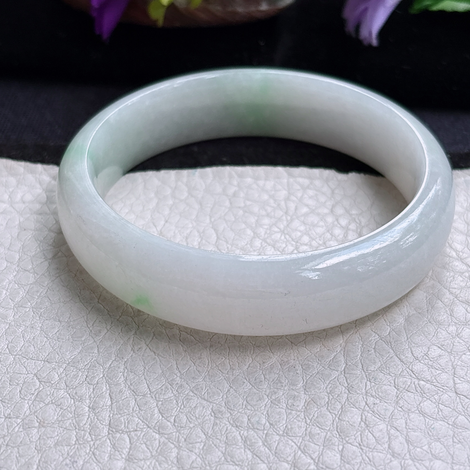 js实拍56.5*14.6*7.3平安镯 缅甸翡翠a货手镯飘绿正圈玉镯子