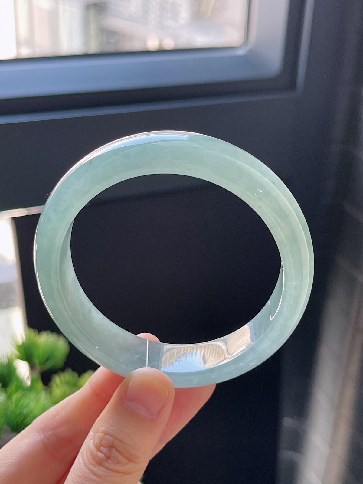 正圈56.9圈口，翡翠冰糯种灰绿色手镯