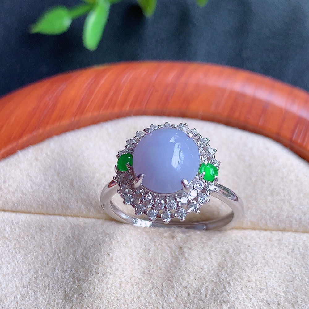 冰润紫罗兰精美翡翠蛋面戒指  玉质细腻  冰清玉润  飘花灵动  颜色漂亮  W502.27  内径