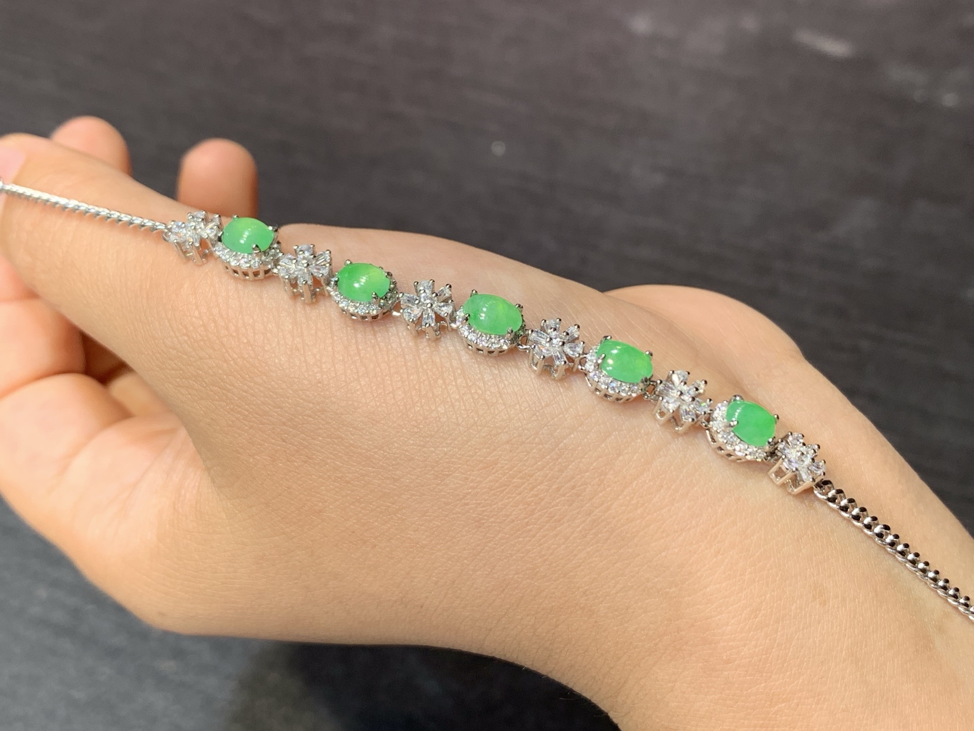 冰甜阳绿蛋面手链 s925银，6.2/4.4/2.2