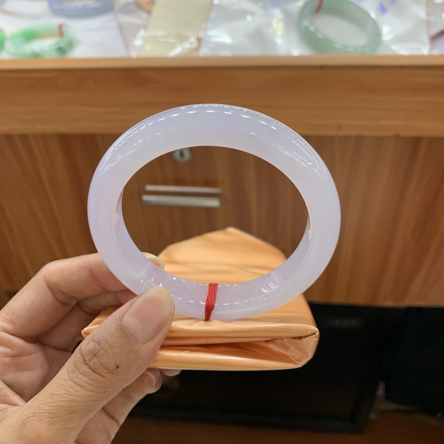 042813FN，冰紫正圈翡翠手镯，58-12.7-9.3