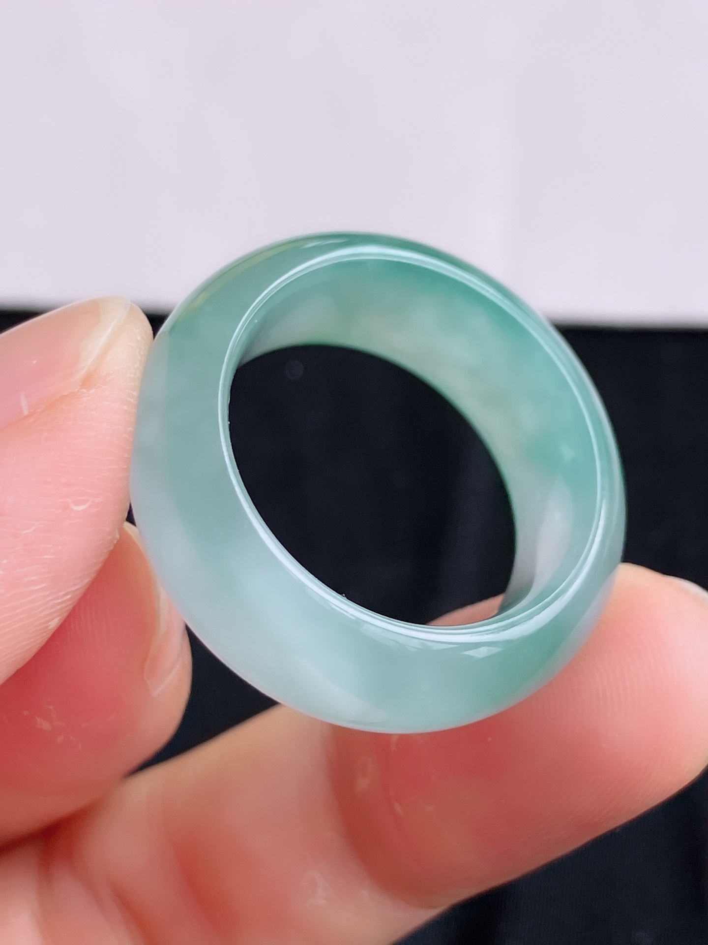 ️，底色扳指，晶莹剔透，尺寸20/9.9/4.8，自然光实拍