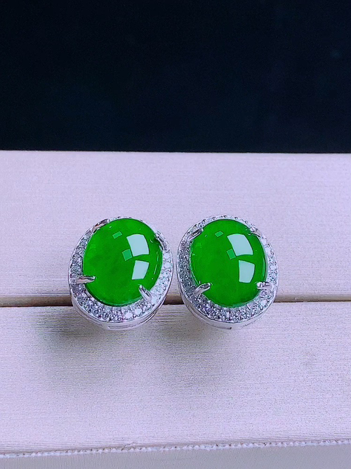 925银蛋面耳环，无裂，尺寸裸石8/8/7.2，编号23u9  28