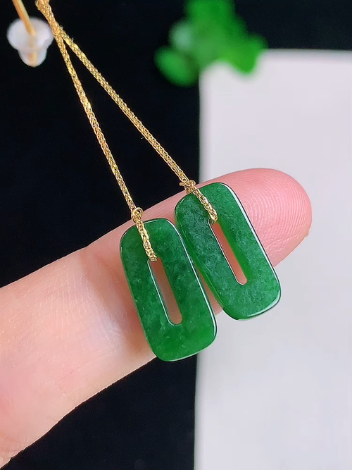 18k金镶飘绿耳坠，无裂，尺寸12.9/6.4/1.7，№:y28031  25