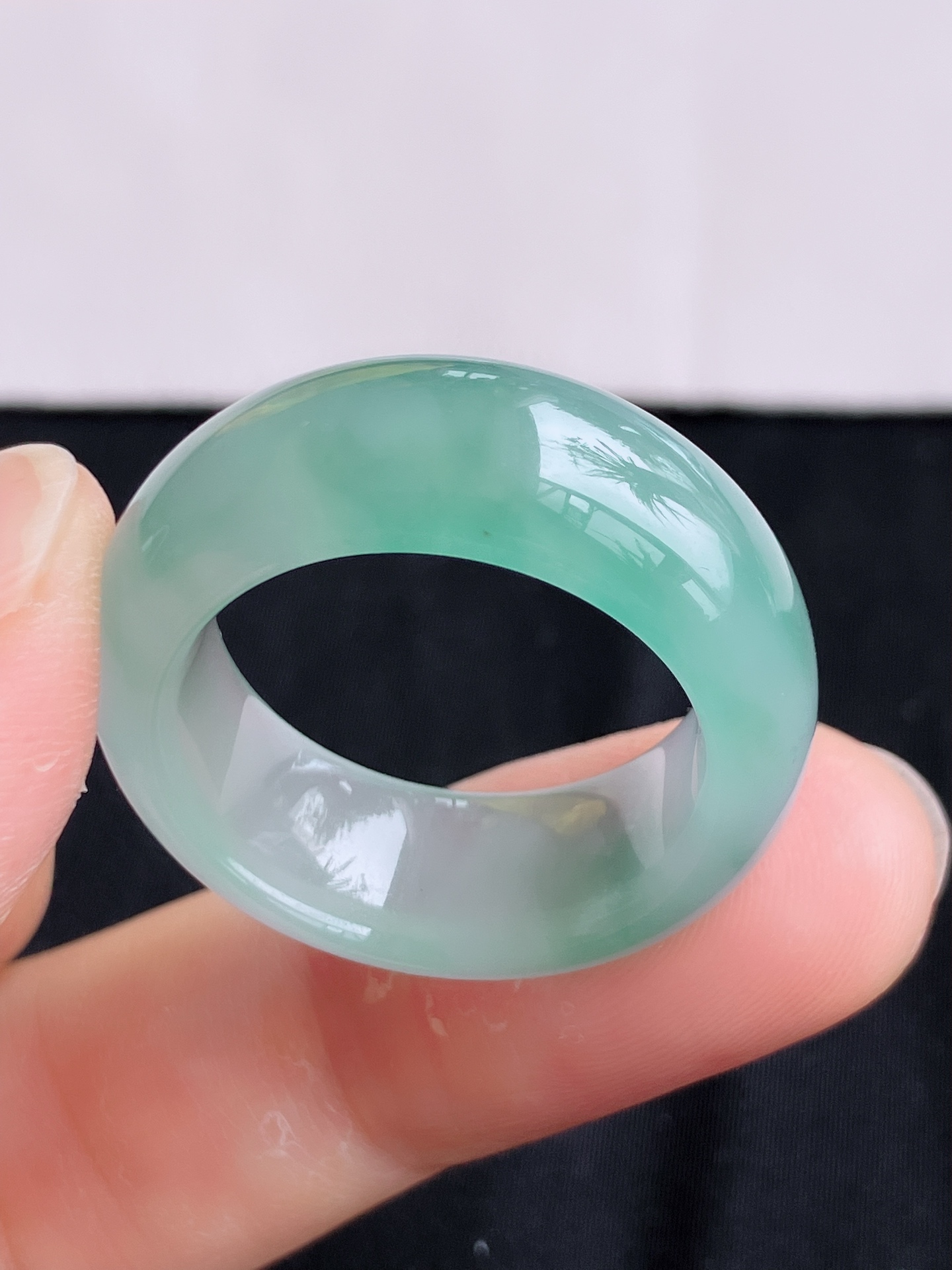 ️，底色扳指，晶莹剔透，尺寸20/9.9/4.8，自然光实拍