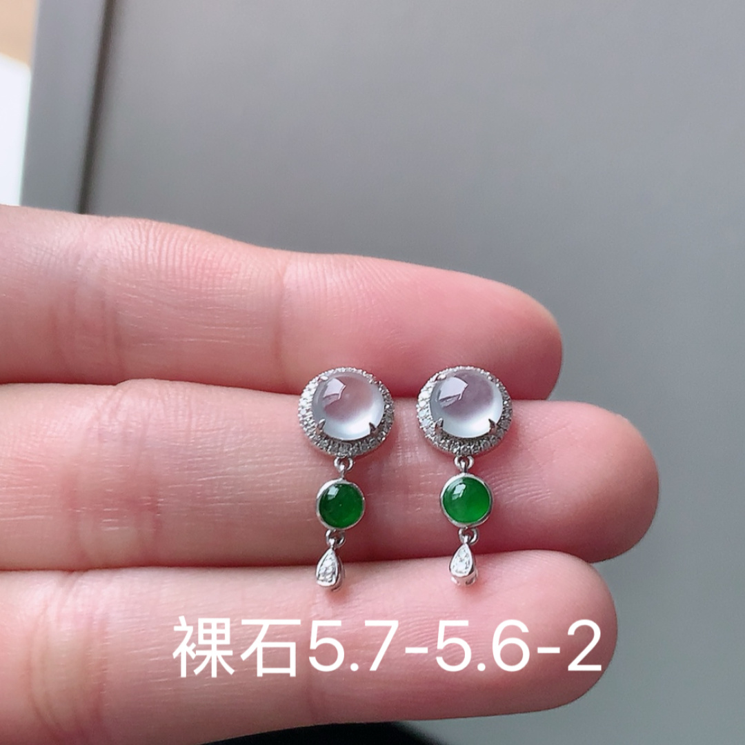 高冰耳钉，种水好，冰润通透，上耳优雅大方，货号107427，5.7/5.6/2